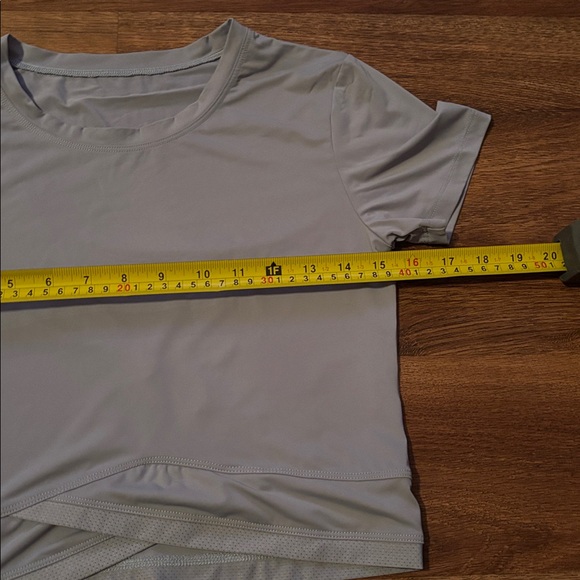 Light Blue Short Sleeve Top - Picture 4 of 8